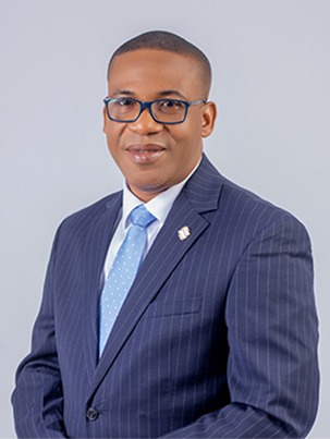 Dr.-Benjamin-Dzoboku-1